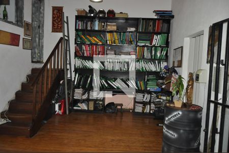 Sala de casa à venda com 1 quarto, 115m² em Sampaio, Rio de Janeiro