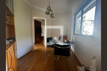 Foto 01 de apartamento à venda com 3 quartos, 156m² em Vila Suzana, São Paulo