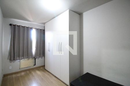 Quarto 2 de apartamento para alugar com 2 quartos, 60m² em Pechincha, Rio de Janeiro
