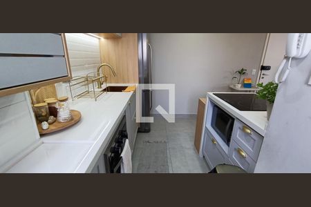 Cozinha de apartamento à venda com 2 quartos, 55m² em Jardim Monte Alegre, Taboão da Serra