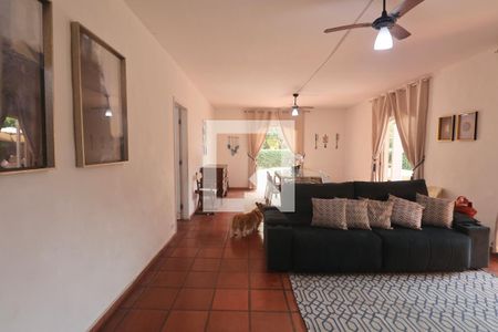 Sala de casa para alugar com 4 quartos, 600m² em Jardim Virginia, Guarujá
