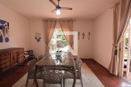 Sala de casa para alugar com 4 quartos, 600m² em Jardim Virginia, Guarujá