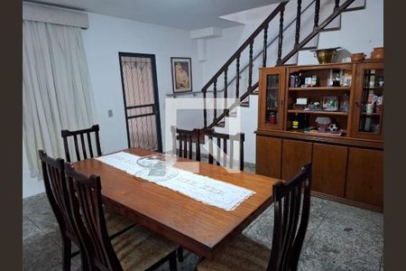 Casa à venda com 3 quartos, 235m² em Santa Amelia, Belo Horizonte