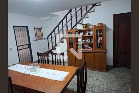 Casa à venda com 3 quartos, 235m² em Santa Amelia, Belo Horizonte