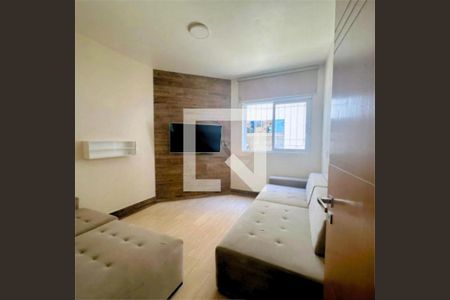 Casa à venda com 4 quartos, 300m² em Jardim das Bandeiras, São Paulo