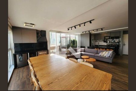 Apartamento à venda com 3 quartos, 145m² em Vila Pompéia, São Paulo