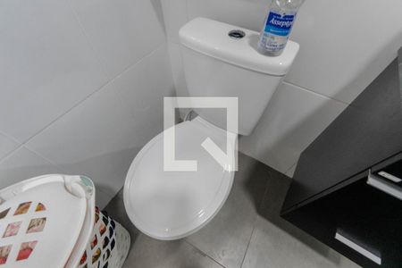 Banheiro Social de kitnet/studio à venda com 1 quarto, 26m² em Bela Vista, São Paulo
