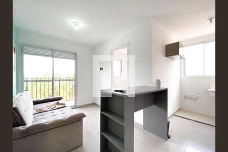 Sala/Cozinha de apartamento à venda com 2 quartos, 37m² em Vila Butantã, São Paulo