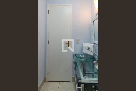 Lavabo de apartamento para alugar com 2 quartos, 100m² em Cristal, Porto Alegre