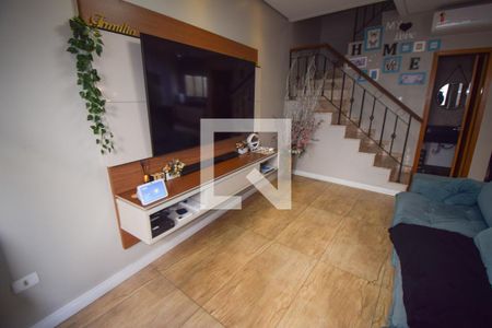 Sala de casa para alugar com 4 quartos, 237m² em Penha de França, São Paulo