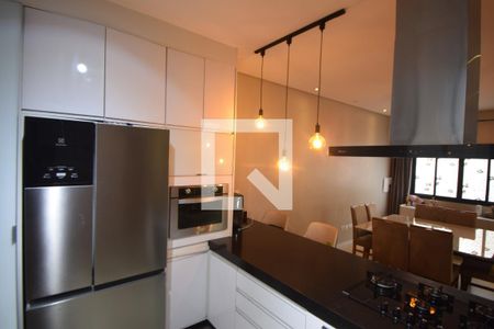 Cozinha de casa para alugar com 4 quartos, 237m² em Penha de França, São Paulo