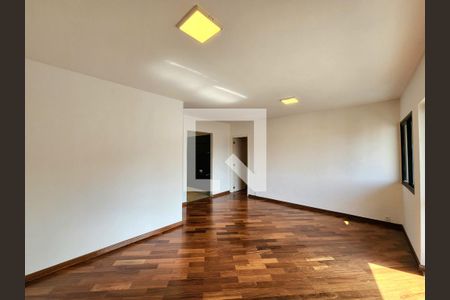 Sala de apartamento para alugar com 3 quartos, 98m² em Indianópolis, São Paulo