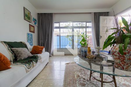 Sala de casa para alugar com 2 quartos, 250m² em Vila Carrão, São Paulo