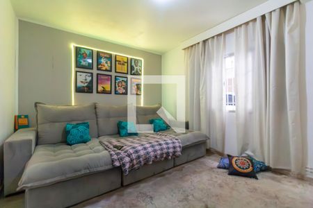 Sala de TV de casa para alugar com 2 quartos, 250m² em Vila Carrão, São Paulo