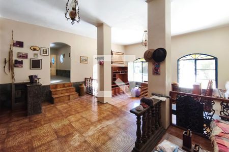 Sala de Estar de casa à venda com 3 quartos, 340m² em Vila Ipê, Campinas