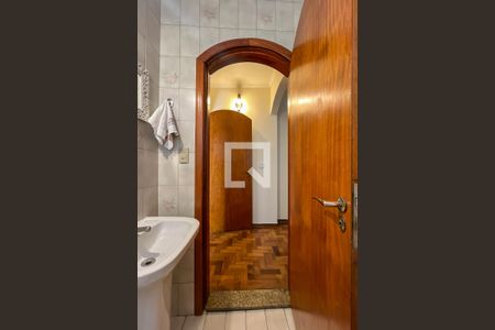 Lavabo de casa à venda com 4 quartos, 195m² em Jardim Santo Elias, São Paulo