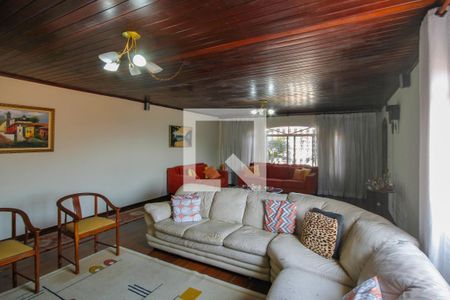 Sala de casa para alugar com 4 quartos, 390m² em Piqueri, São Paulo