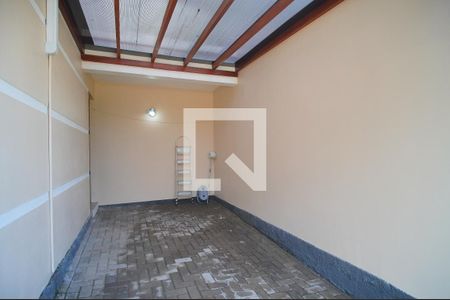 Garagem de casa de condomínio à venda com 2 quartos, 100m² em Boa Vista, Novo Hamburgo