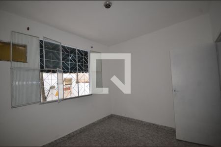 Quarto de casa para alugar com 1 quarto, 55m² em Campo Grande, Rio de Janeiro