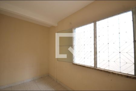 Quarto de casa para alugar com 1 quarto, 55m² em Campo Grande, Rio de Janeiro