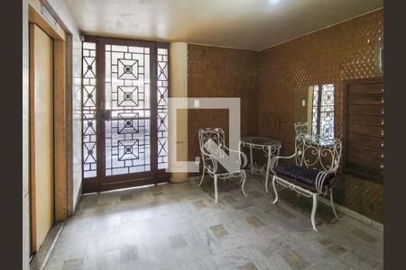 Fachada e portaria de apartamento à venda com 2 quartos, 73m² em Riachuelo, Rio de Janeiro