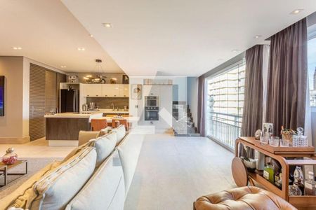 Apartamento à venda com 2 quartos, 220m² em Moema, São Paulo