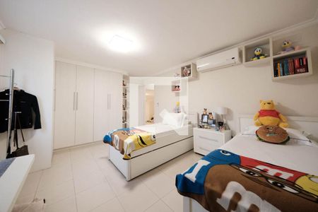 Quarto 1 de casa para alugar com 2 quartos, 300m² em Vila Euthalia, São Paulo