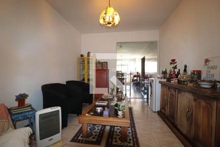 Sala de casa à venda com 3 quartos, 320m² em Vila Príncipe de Gales, Santo André