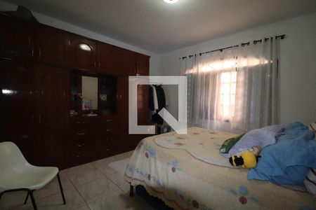 Quarto 2 de casa à venda com 3 quartos, 320m² em Vila Príncipe de Gales, Santo André