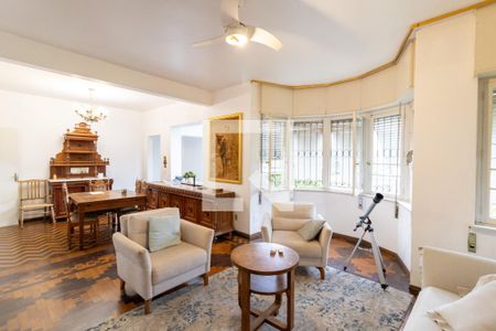 Sala de casa para alugar com 4 quartos, 600m² em Cristal, Porto Alegre