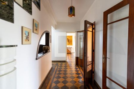 Hall de entrada de casa para alugar com 4 quartos, 600m² em Cristal, Porto Alegre
