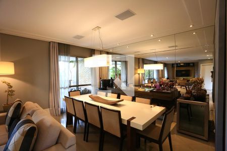 Sala de apartamento à venda com 3 quartos, 212m² em Vila Suzana, São Paulo