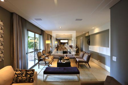 Sala de apartamento à venda com 3 quartos, 212m² em Vila Suzana, São Paulo