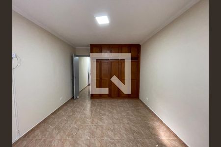 Quarto 1 de casa para alugar com 3 quartos, 210m² em Rio Pequeno, São Paulo