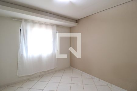 Quarto 1 de casa para alugar com 7 quartos, 370m² em Alto Umuarama, Uberlândia