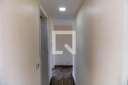 Corredor de apartamento à venda com 3 quartos, 130m² em Icaraí, Niterói