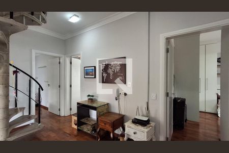 Corredor de casa à venda com 5 quartos, 370m² em Mansões Santo Antônio, Campinas