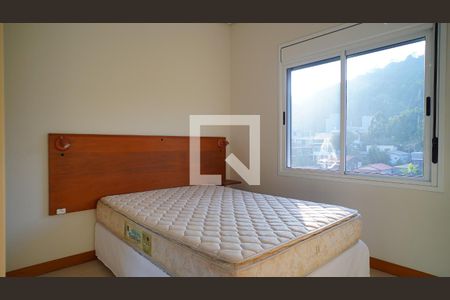 Suíte 1 de apartamento para alugar com 3 quartos, 120m² em Jurerê Leste, Florianópolis