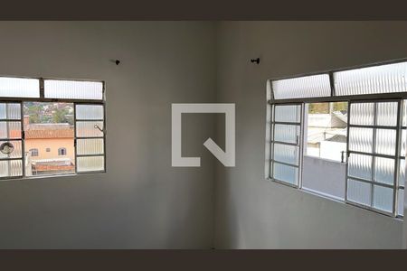 Sala de casa para alugar com 3 quartos, 102m² em Sevilha (2 Seção), Ribeirão das Neves