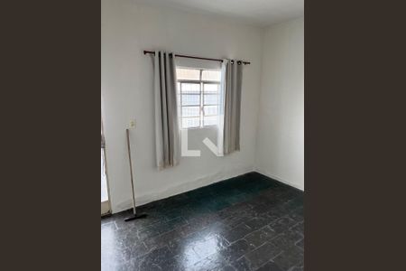 Quarto de casa para alugar com 3 quartos, 102m² em Sevilha (2 Seção), Ribeirão das Neves