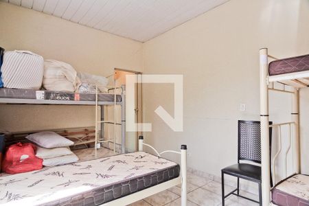 Quarto de casa à venda com 4 quartos, 214m² em Vila Palmeiras, São Paulo