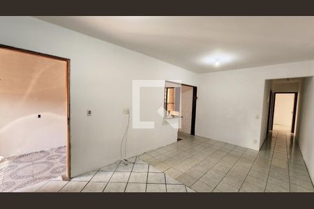 Sala de casa à venda com 2 quartos, 139m² em Parque Residencial Almerinda Chaves, Jundiaí