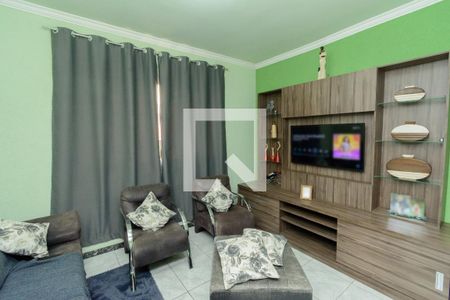 Sala de TV de casa à venda com 4 quartos, 360m² em Novo Riacho, Contagem