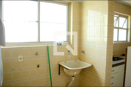 Área de Serviço de apartamento para alugar com 4 quartos, 126m² em Setor Aeroporto, Goiânia