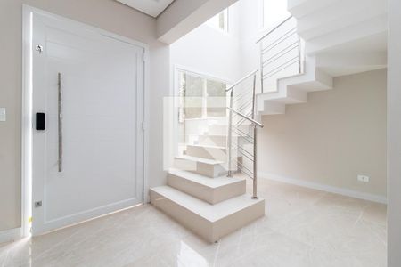 Sala de casa à venda com 4 quartos, 400m² em Xaxim, Curitiba