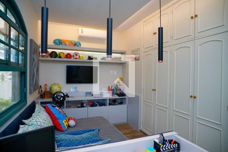 Quarto 1 de casa de condomínio à venda com 4 quartos, 860m² em Pendotiba, Niterói