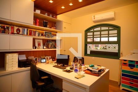 Quarto 2 de casa de condomínio à venda com 4 quartos, 860m² em Pendotiba, Niterói