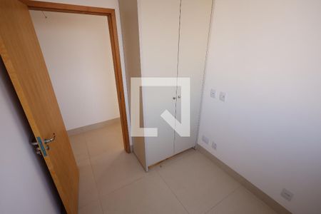 Quarto 1 de apartamento para alugar com 3 quartos, 75m² em Jardim América, Goiânia