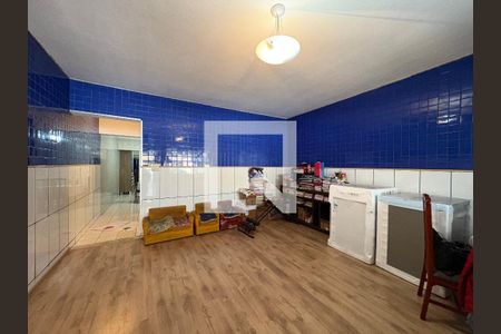 Sala de casa à venda com 3 quartos, 302m² em Parque Itrapoã, Santo André