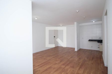 Sala de apartamento para alugar com 3 quartos, 75m² em Jardim Flor da Montanha, Guarulhos